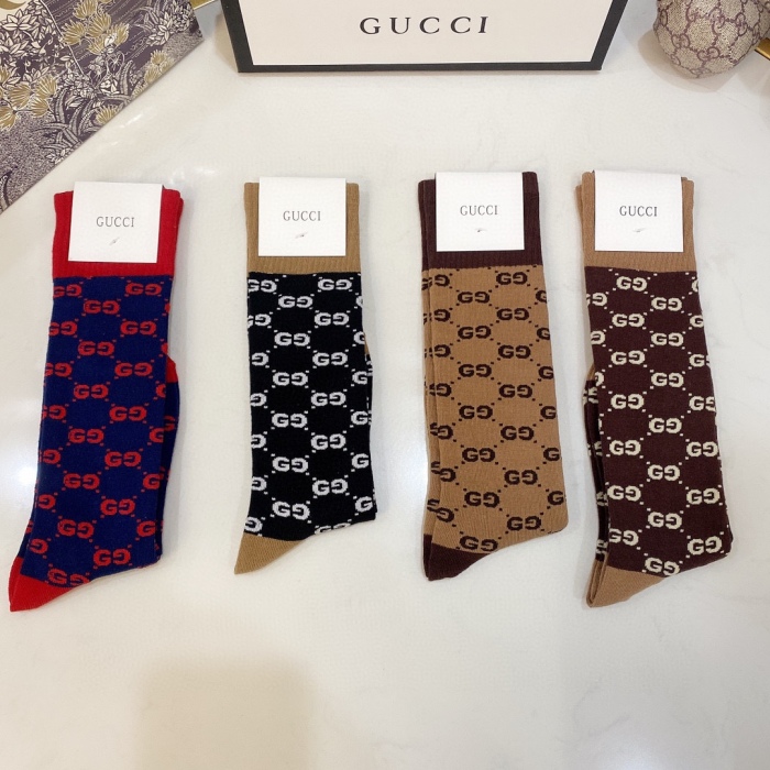 Socks 4pieces