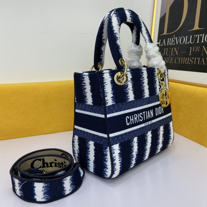 D*ior Top Bag 24*20*11cm