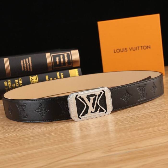 L*ouis V*uitton Belts Top Quality974