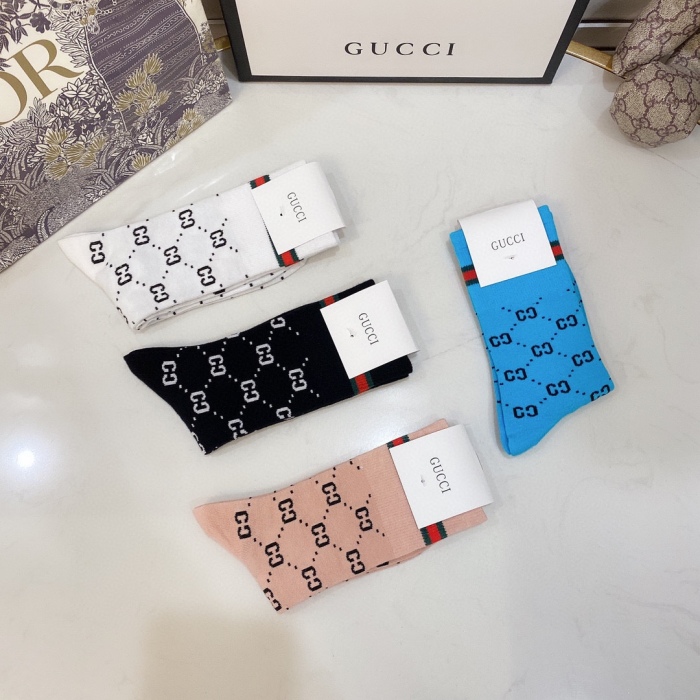 Socks 4pieces