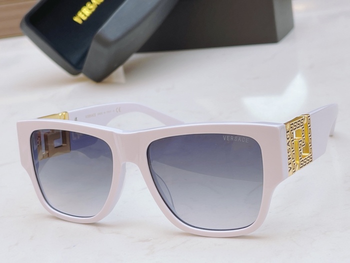 V*ersace Glasses Top