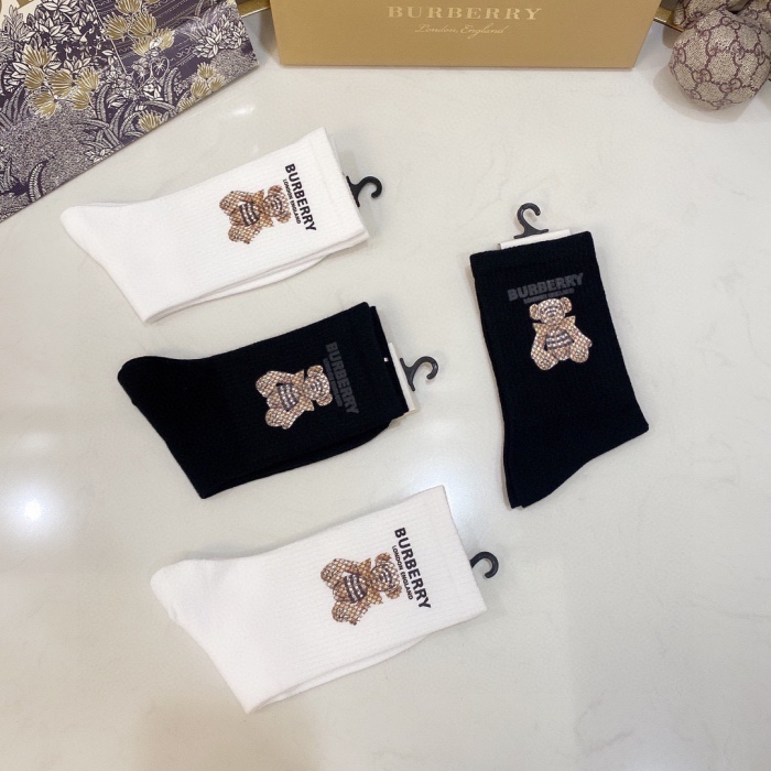 Socks 4pairs