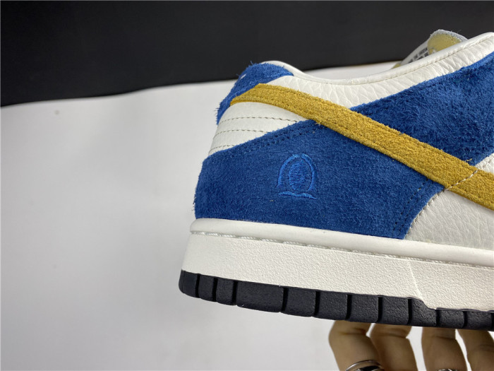 Kasina x Nike Dunk Low CZ6501-100
