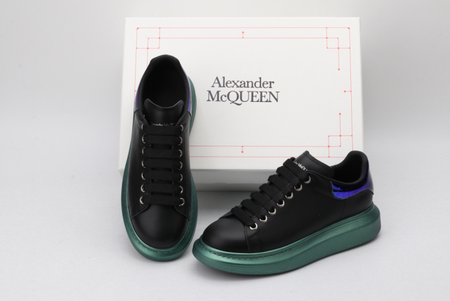 A*exander M*queen Sneaker