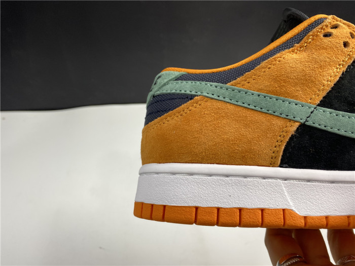 Nike Dunk Low SP “Ceramic” DA1469-001