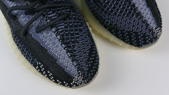 Yeezy Boost 350 V2