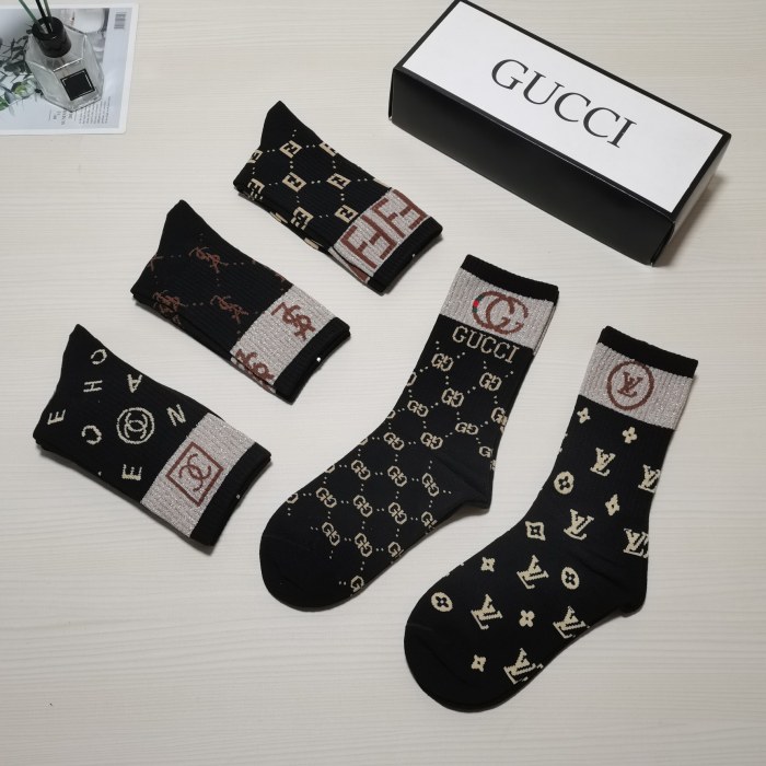 Socks 5 pairs