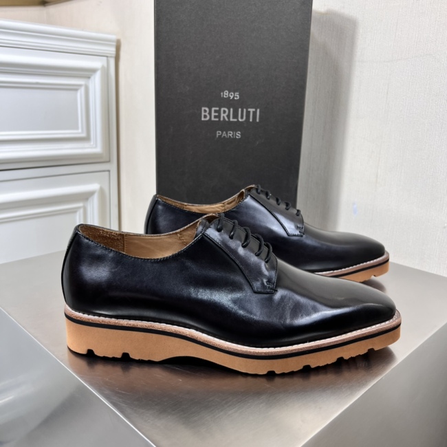 Men B*erluti Top Loafer