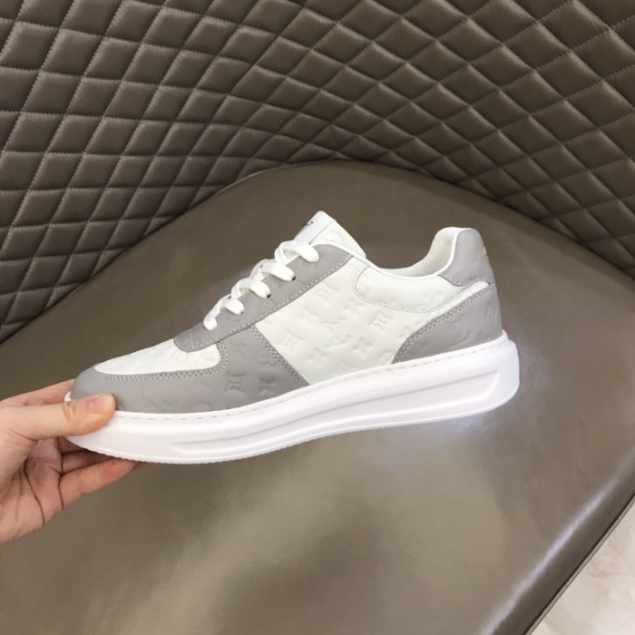 Men L*ouis V*uitton Top Sneakers