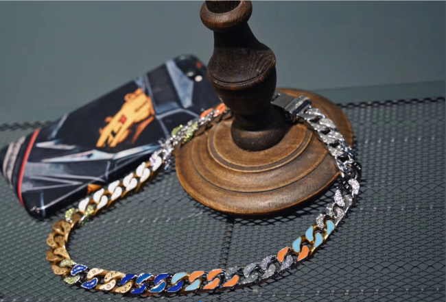 Necklace001