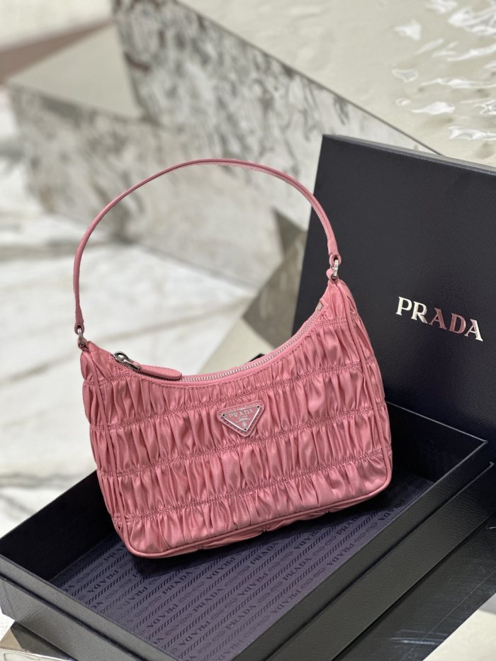 P*rada Top Bag 22*18*6CM