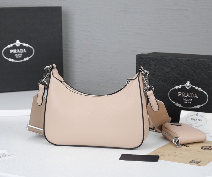 P*rada Bag Top Quality 23*17*6.5CM