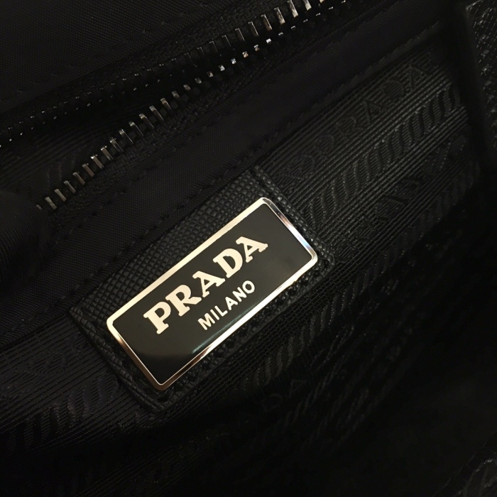 P*rada Top Bag 22*16*8.5CM
