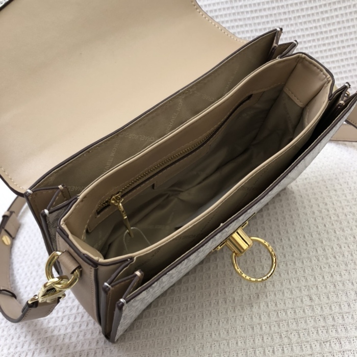 M*ichael K*ors Top Bag 23*16*9cm