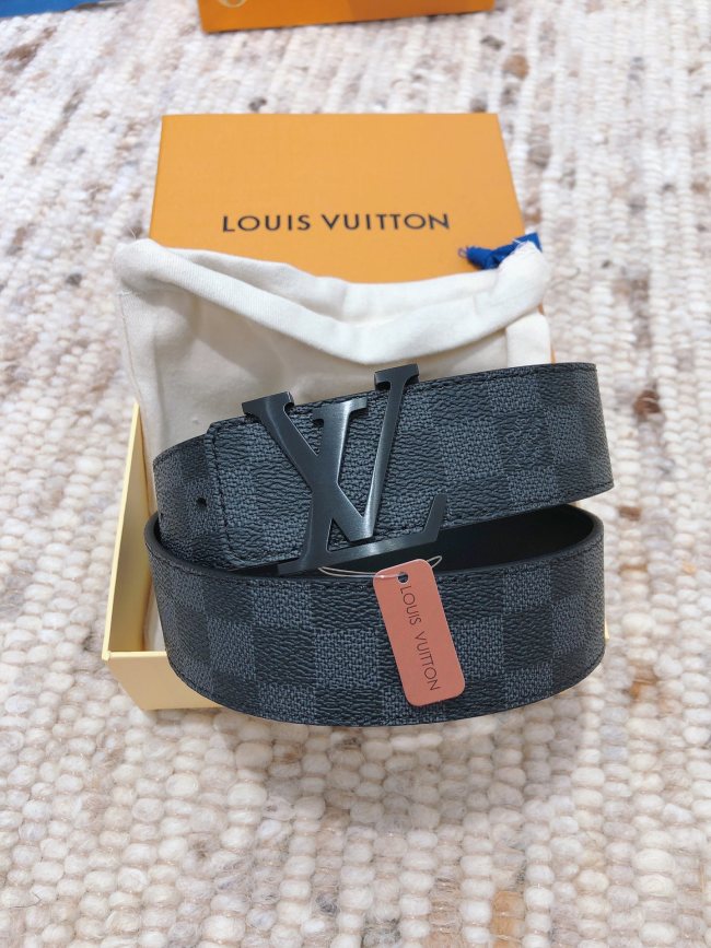 L*ouis V*uitton Belts Top Quality690