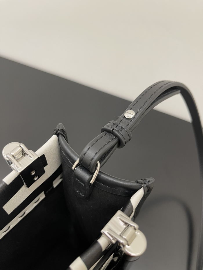 F*endi Bag Top Quality 13*6.5*18CM