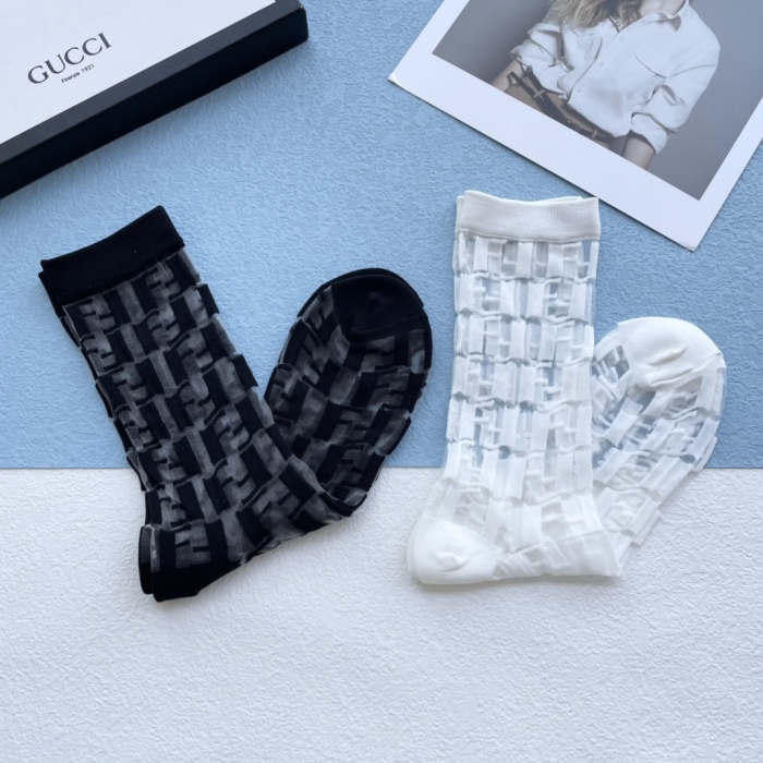 Socks 2pairs