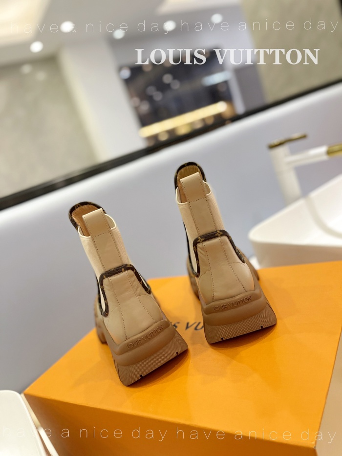 Women L*ouis V*uitton Top Sneakers