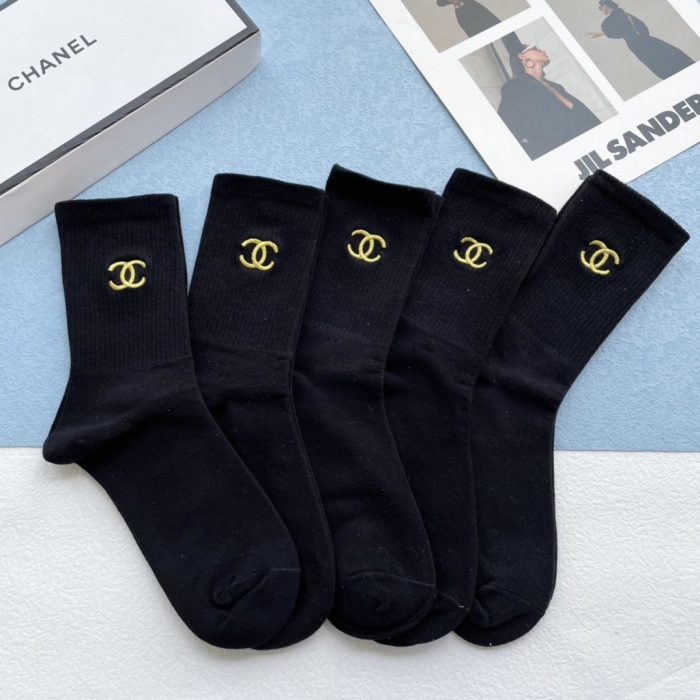 Socks 5 pairs