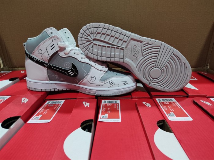 Nike SB Dunk High CZ8149-101