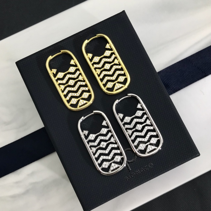 Earrings002
