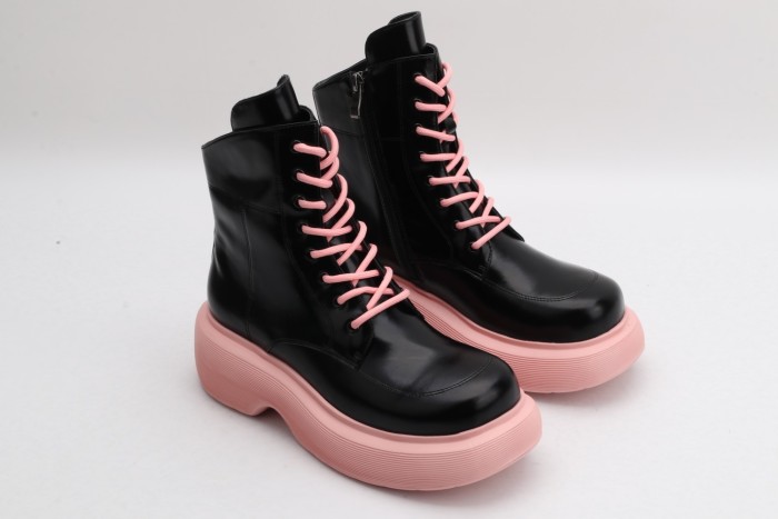 Women D*YMONLATRY Top Sneaker