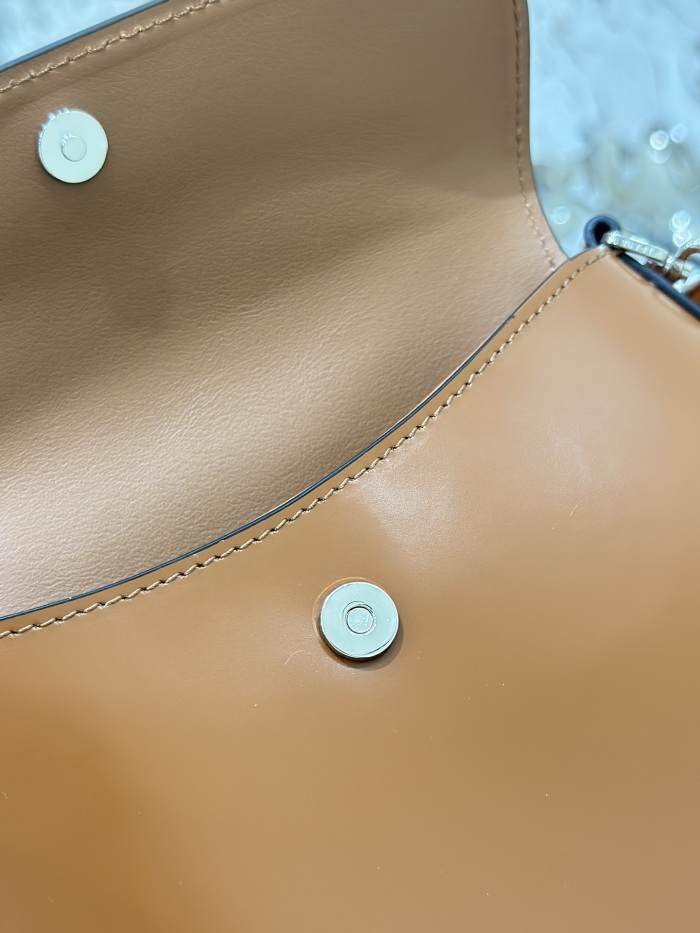P*rada Top Bag 23*18*2.5CM