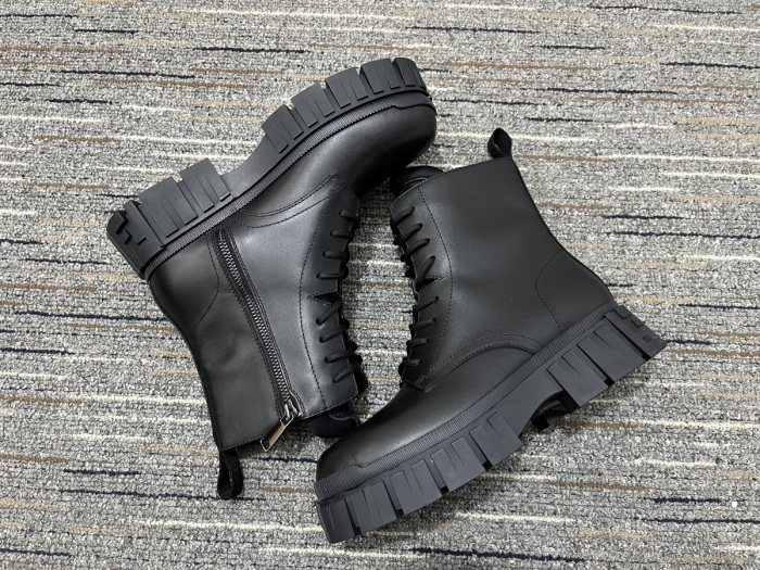 Women F*endi Top Quality Sneakers