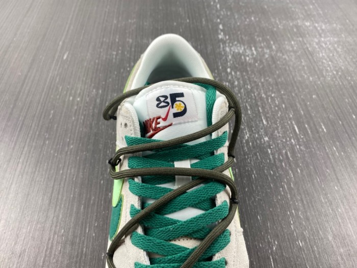 Nike Dunk Low SE 85 DO9457-100