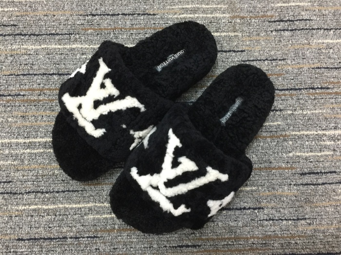 Women L*ouis V*uitton Top Sandals