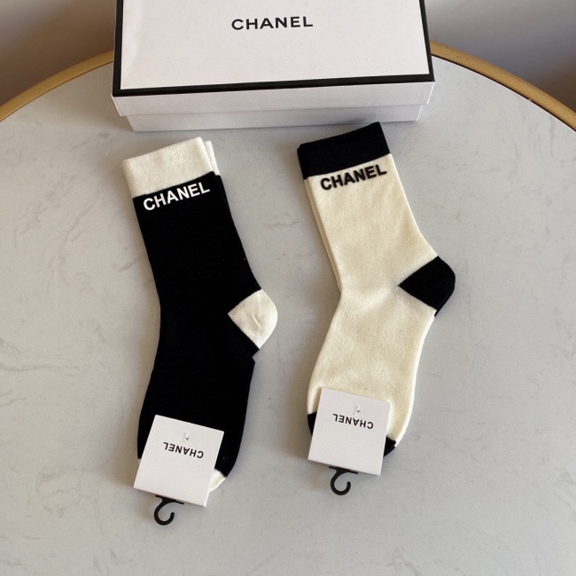 Socks 2pairs