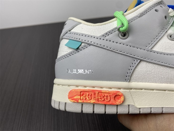O*ff-W*hite x Nike Dunk Low