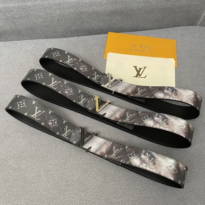 L*ouis V*uitton Belts Top Quality858