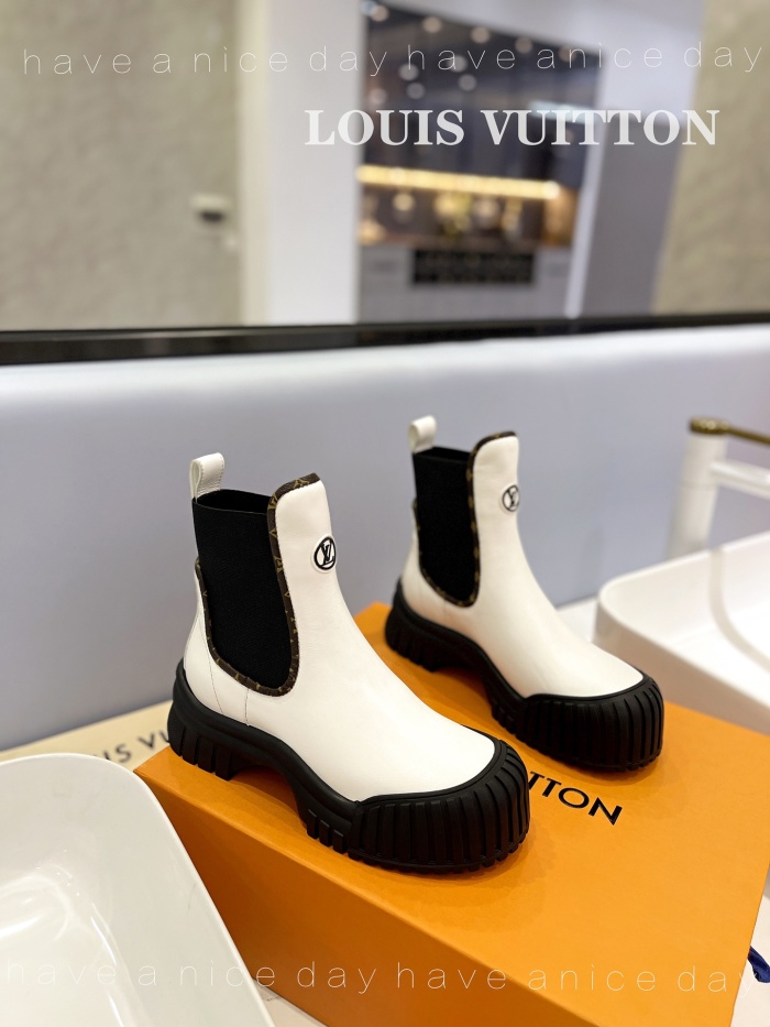 Women L*ouis V*uitton Top Sneakers
