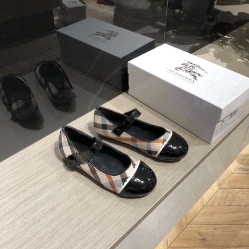 Kids Top Sneakers