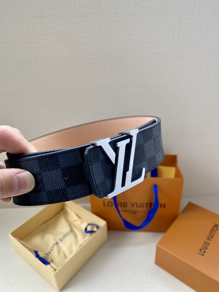 L*ouis V*uitton Belts Top Quality709