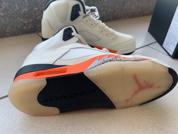 Air Jordan 5 Total Orange DC1060-100