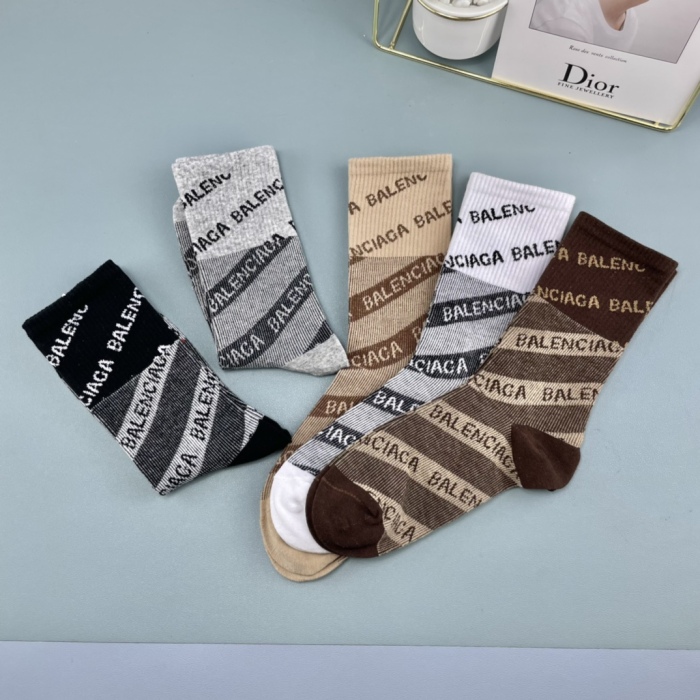 Socks 5 pairs