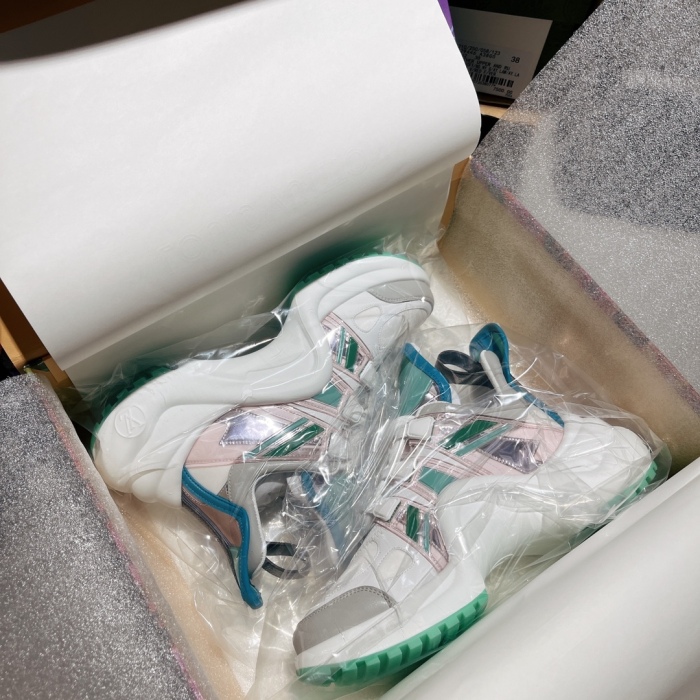 Women L*ouis V*uitton Archlight Top Sneaker