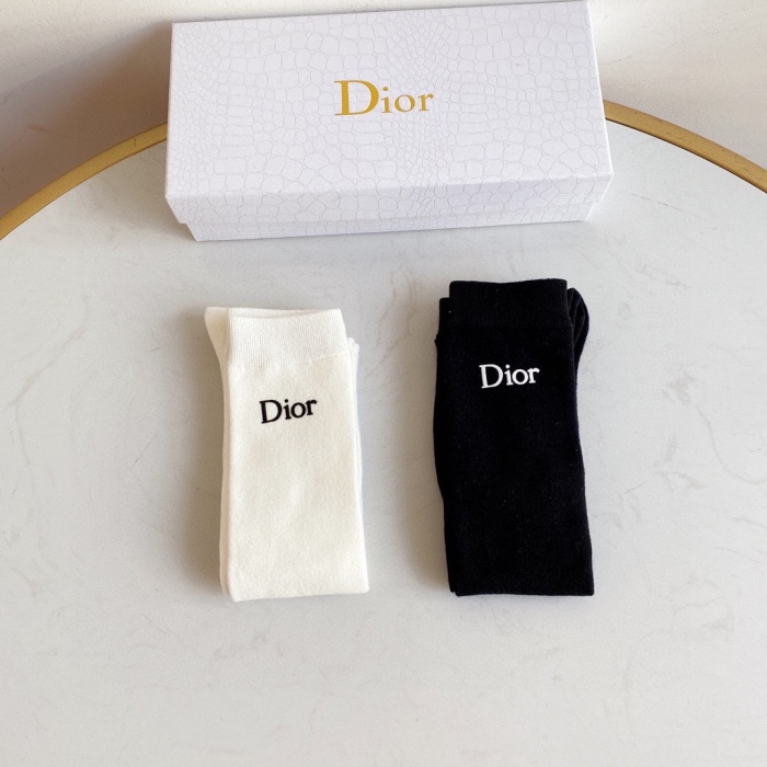 Socks 2pairs