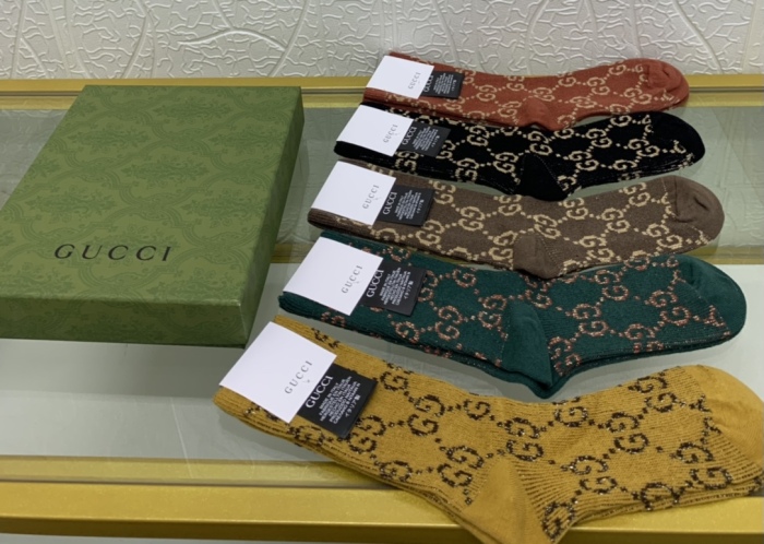 Socks 5 pairs