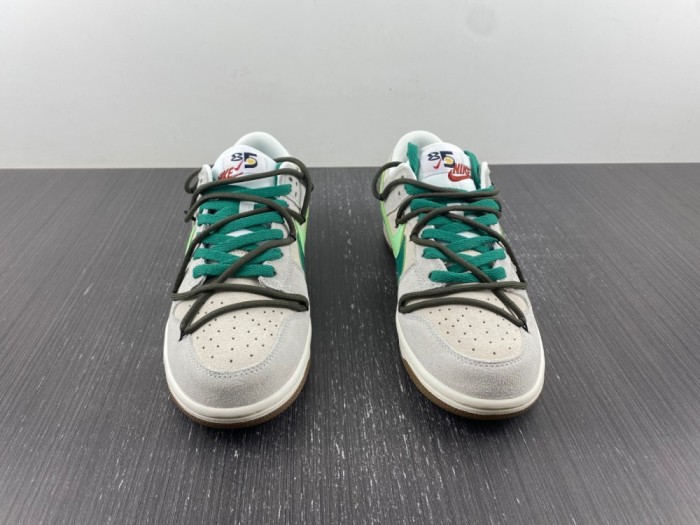 Nike Dunk Low SE 85 DO9457-100