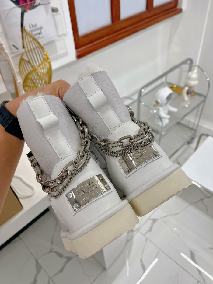 Women U*GG Top Sneaker