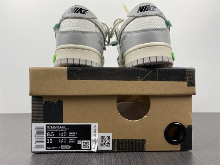 O*ff-W*hite x Nike Dunk Low