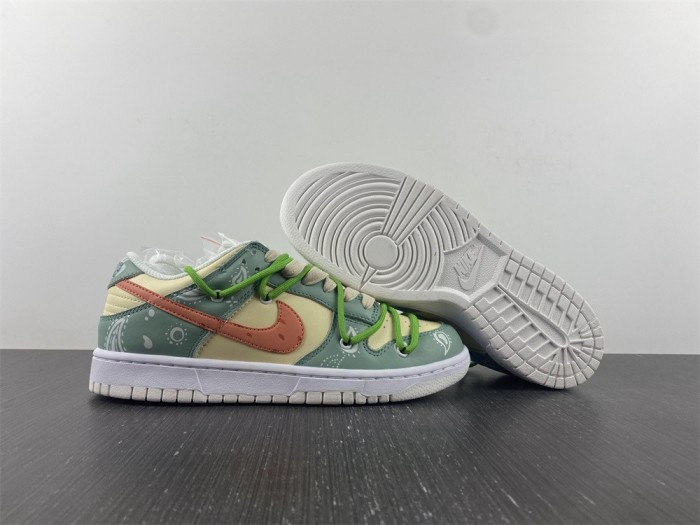 Dunk Low DH9765-100