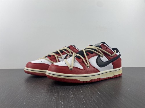 Nike Dunk Low EMB CHICAGO KNICKS