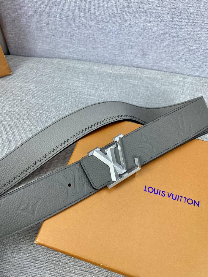 L*ouis V*uitton Belts Top Quality792