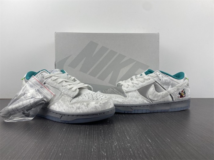Nike Dunk Low DO2326-001
