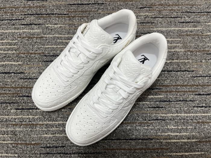 O*ff-W*hite x Nike Air Force 1 x L*V Low