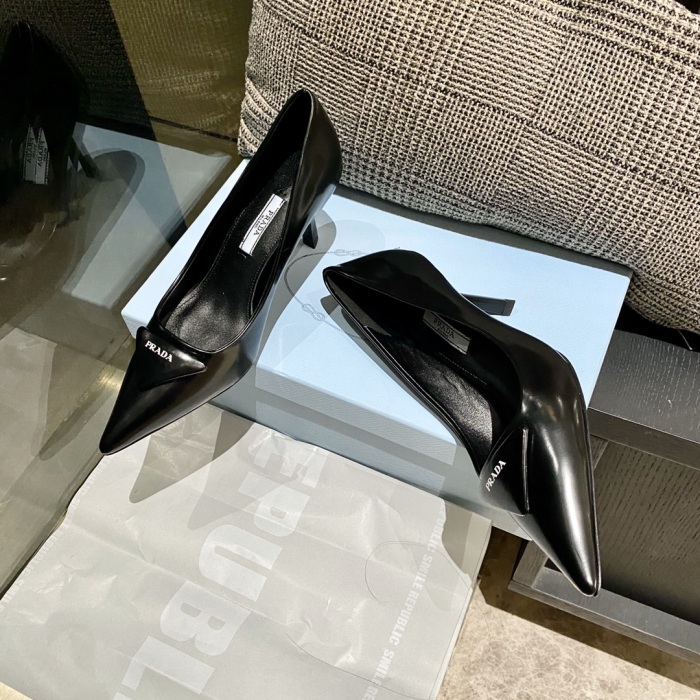 Women P*rada Top Quality Sandals